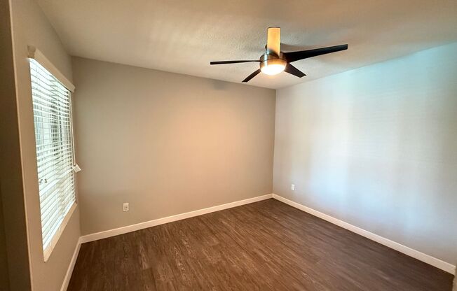 2 beds, 1.5 baths, 893 sqft, $2,295, Unit E22