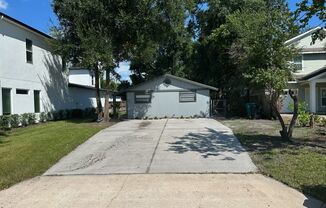 2 beds, 1 bath, $2,165