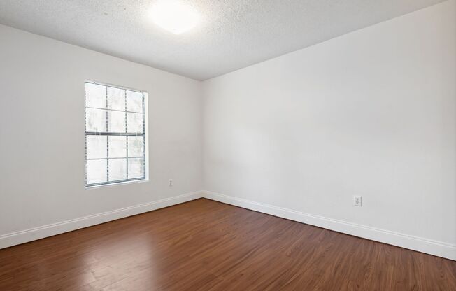 2 beds, 1 bath, 725 sqft, $1,350, Unit AAT1-C504