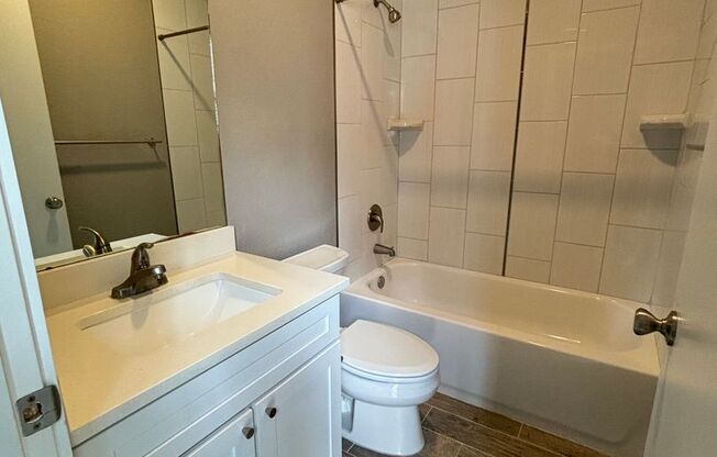 Studio, 1 bath, 322 sqft, $1,500