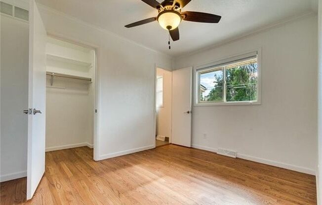 SHARP BRICK RANCH, BASEMENT, GARAGE