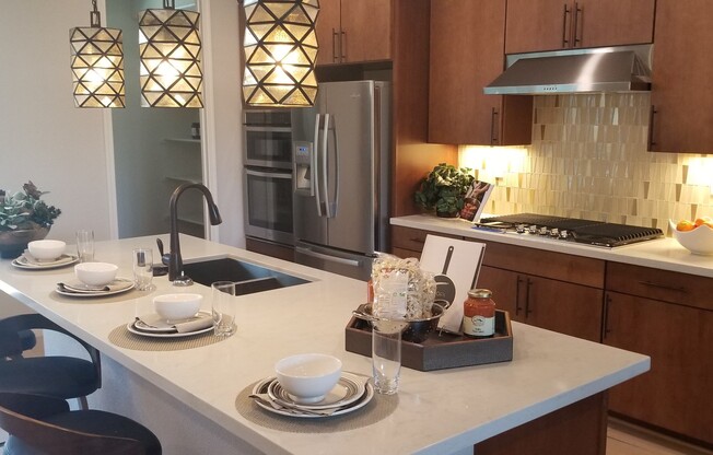 Beautiful end unit 4 bedroom condo in Dublin