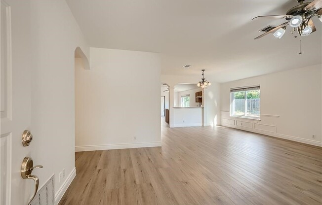3433 RIBBON REEF LN