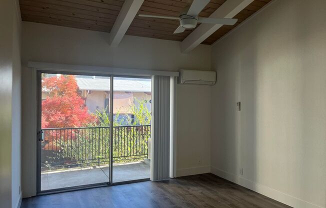 2 beds, 1 bath, $3,595, Unit 19