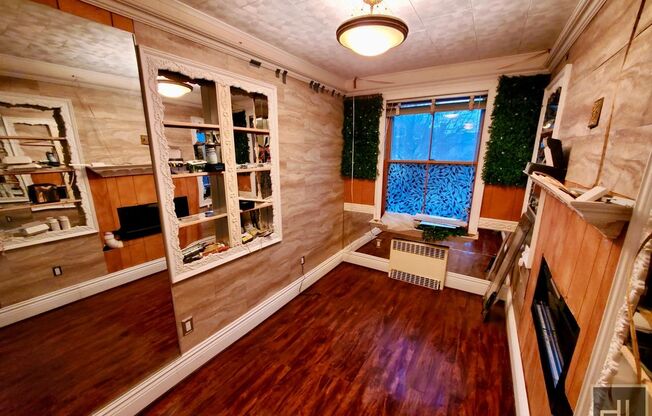3 beds, 1 bath, 1,200 sqft, $3,600, Unit 2