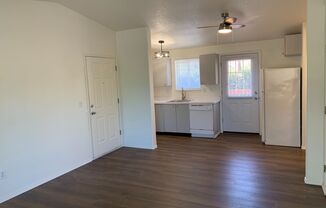 1 bed, 1 bath, 575 sqft, $1,200, Unit A