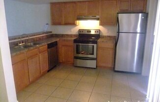 4828 W ORANGEWOOD AVE