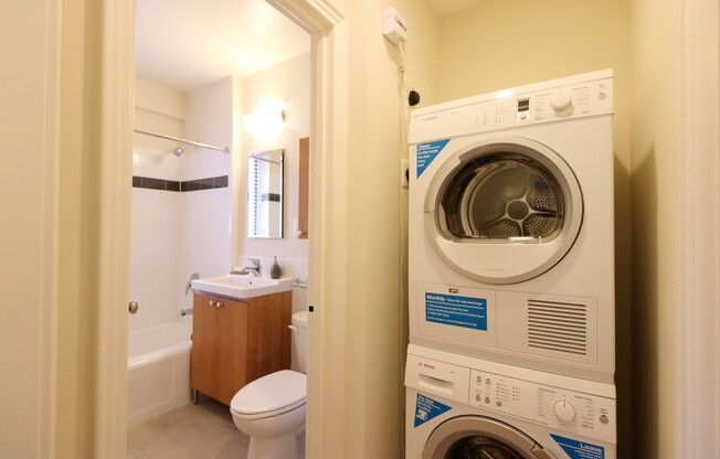Studio, 1 bath, 487 sqft, $2,225, Unit 202