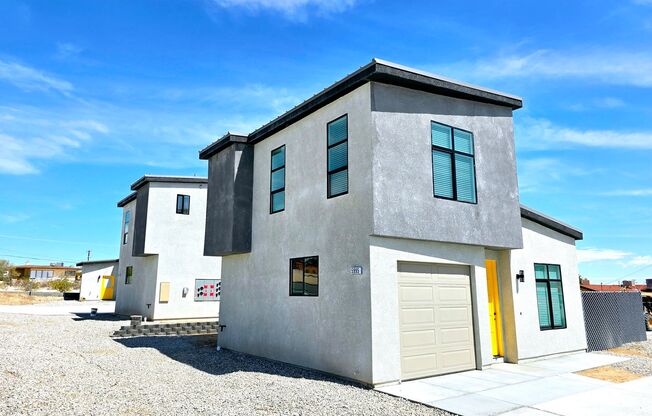 5967 Bagley Ave
