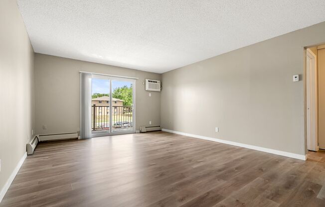 1 bed, 1 bath, 725 sqft, $1,125, Unit 305