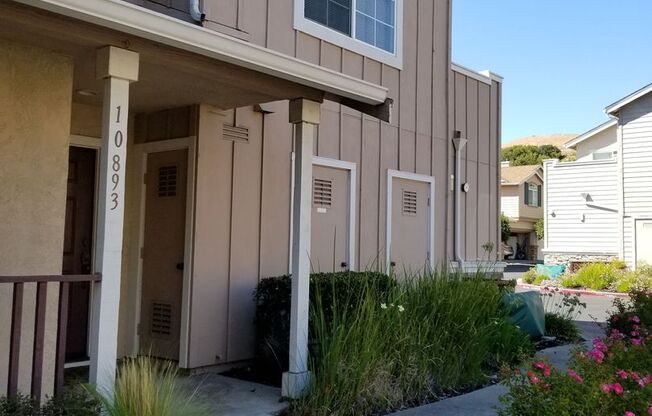 2 Bed 2 Bath In Dublins California Highlands