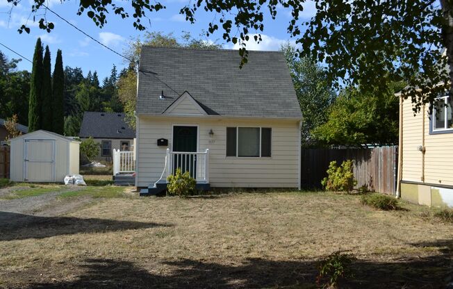 2 BEDROOM 1 BATH COTTAGE LIKE HOME LOCATED IN WEST SALEM