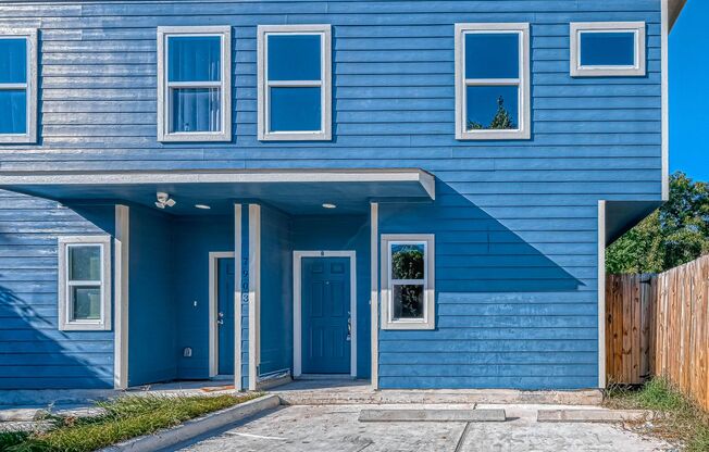Beautiful 3-Bedroom Home with 2.5 Baths Near Downtown Houston & Major Highways