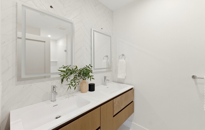 3 beds, 3.5 baths, 2,829 sqft, $7,500, Unit 3