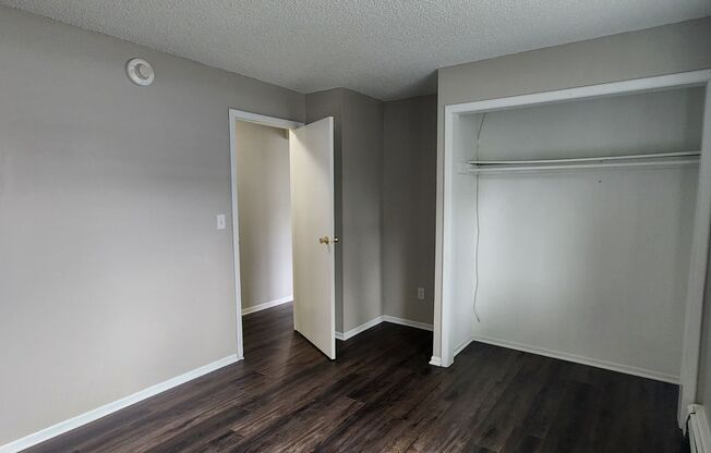 1 bed, 1 bath, 670 sqft, $775, Unit Unit 9