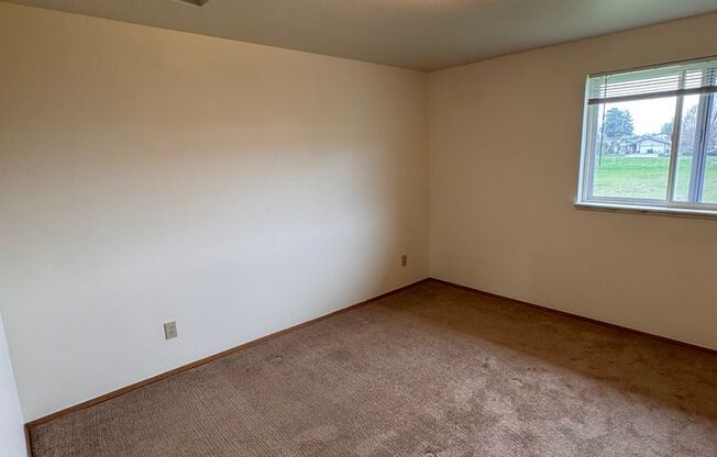 1 bed, 1 bath, 725 sqft, $1,095, Unit 3679F