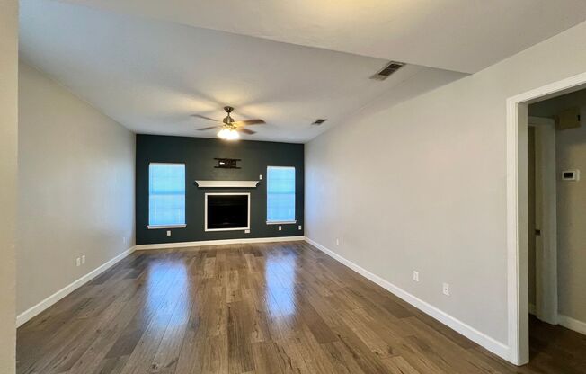 Lovely Duplex in The Heart of Grapevine