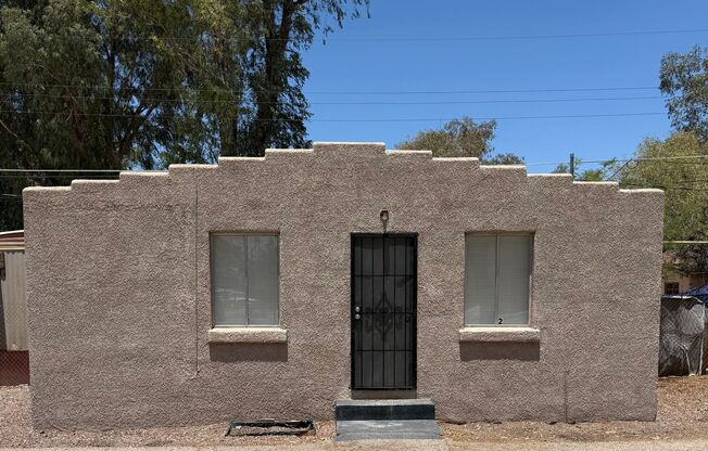 1431 E Benson Highway-Stagecoach