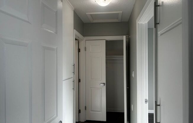 1 bed, 1 bath, 750 sqft, $2,385, Unit N7