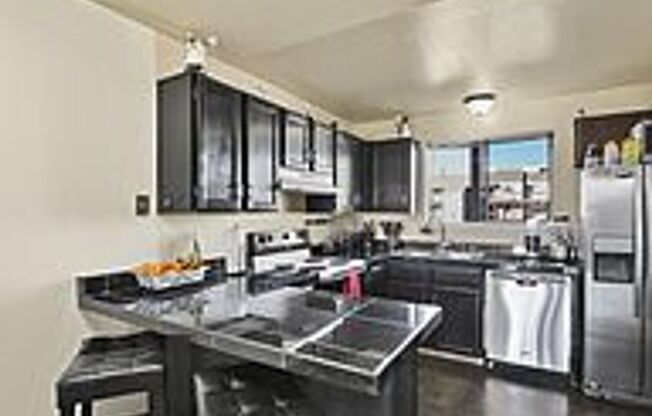 Spacious 2Bd/1Ba Condo in Westminster! Available 8/5!