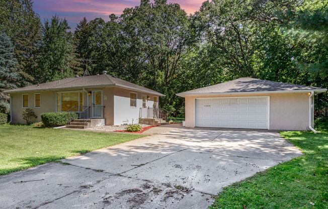 4 Bed | 2 bath House in Andover School District