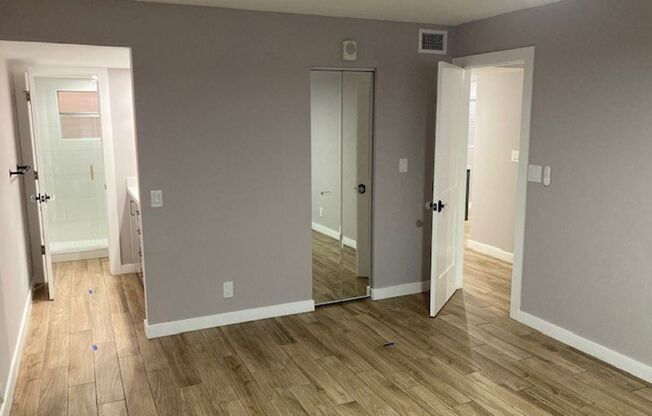 1 bed, 2 baths, $2,300, Unit UNIT 103