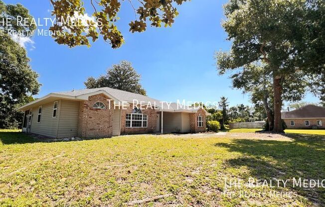 23 WINDING WOODS TRL