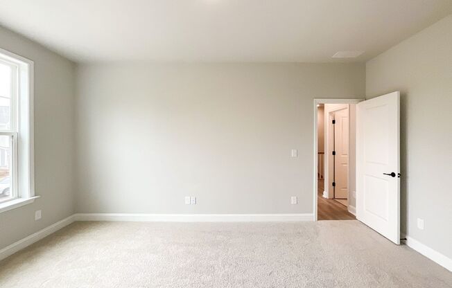 3 beds, 2.5 baths, $2,800