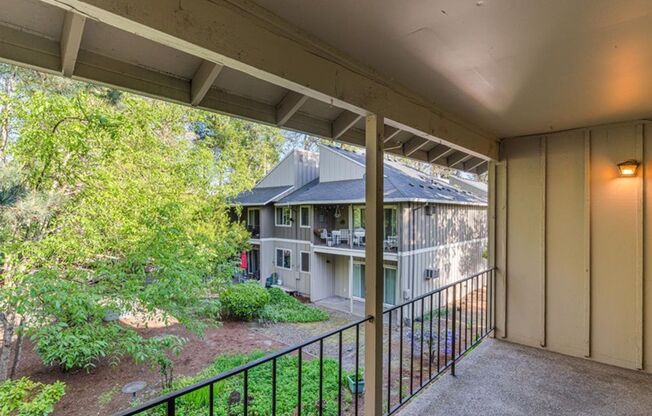 2 beds, 2 baths, 986 sqft, $1,695, Unit 1403