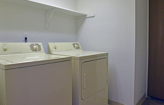 In-Unit Washer and Dryer at Thornridge Apartments, Michigan, 48439
