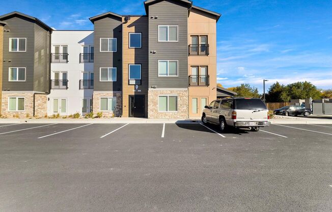 1 bed, 1 bath, $1,485, Unit B203