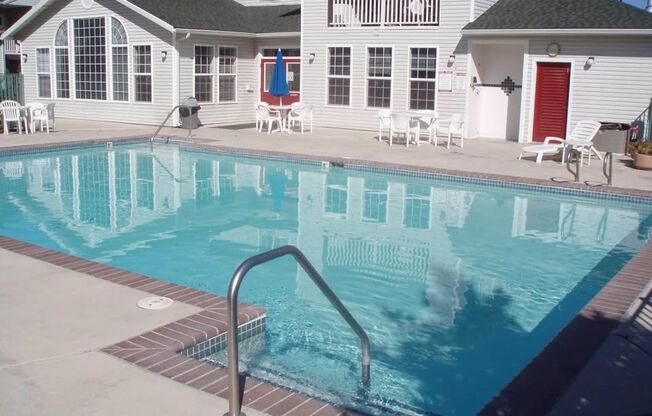 1 bed, 1 bath, 672 sqft, $537, Unit BW0221