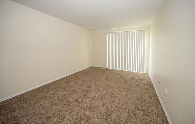 2 beds, 1 bath, 950 sqft, $1,499, Unit 107-150