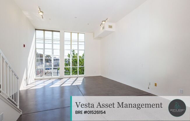 SPACIOUS LIVE/WORK 1 BED/2 FULL BATH LOFT WITH WASHER & DRYER AND PARKING IN INNER MISSION
