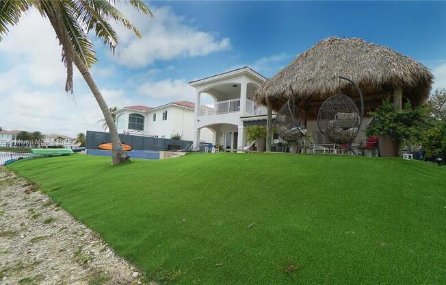 7031 NW 113 CT