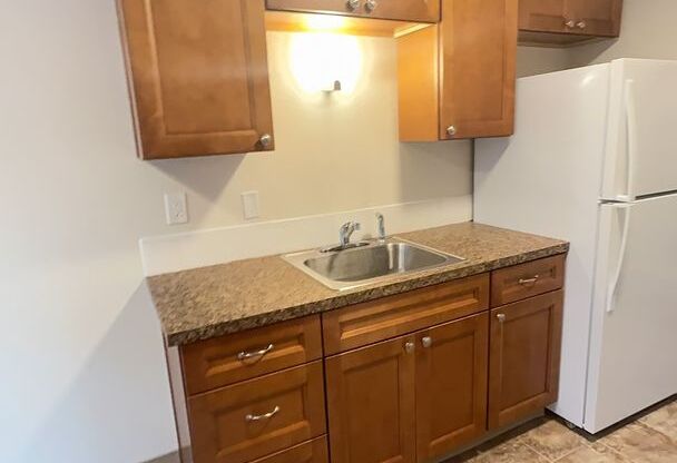 2 beds, 1.5 baths, 920 sqft, $1,595, Unit 55