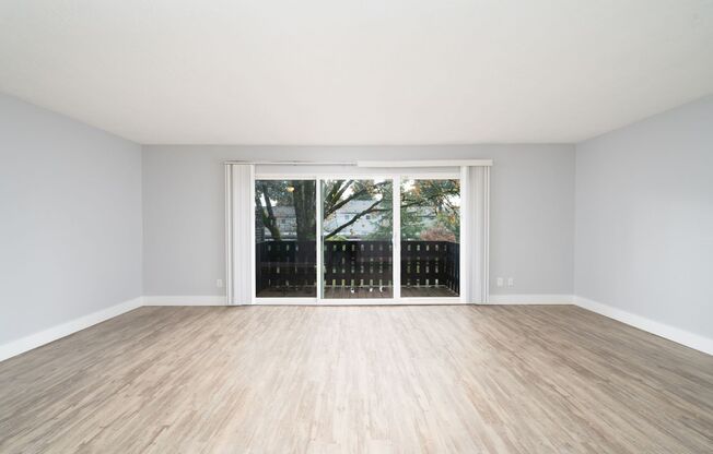 2 beds, 1 bath, 900 sqft, $1,495, Unit 209