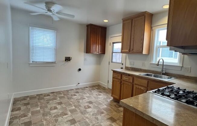 1 bed, 1 bath, 650 sqft, $3,100, Unit 249