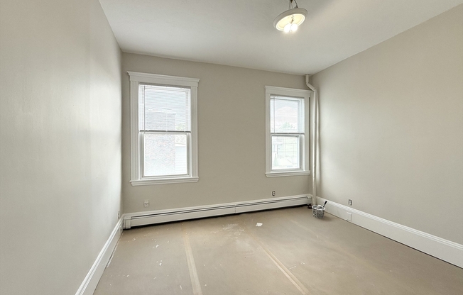 34 TAPLEY AVE