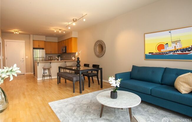 Harbor Square Condominium