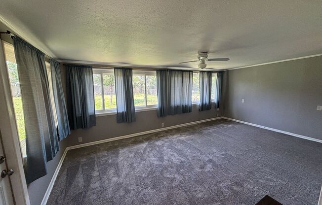 318 SPRUCEWOOD