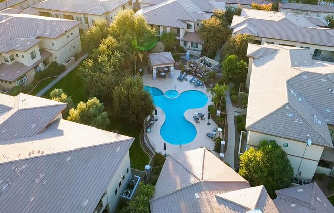 2 beds, 2 baths, $1,595