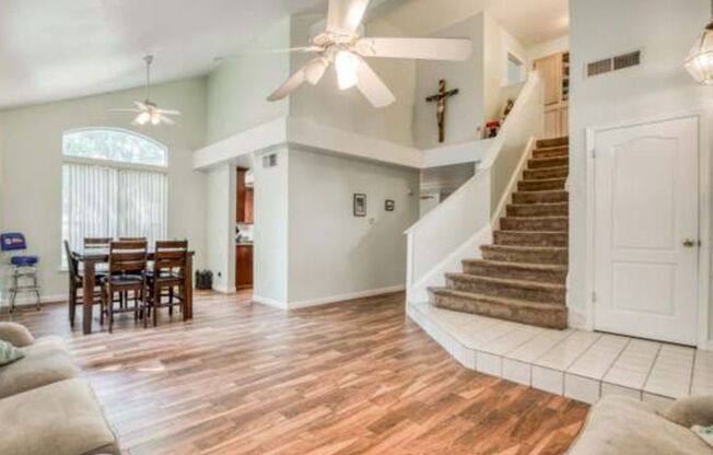 Beautiful Madera Home