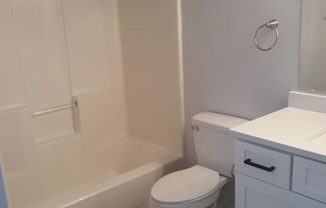 2 beds, 2 baths, 1,100 sqft, $1,295, Unit C-02