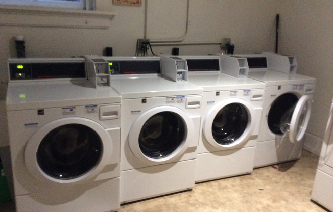 Studio, 1 bath, 300 sqft, $1,525, Unit 101