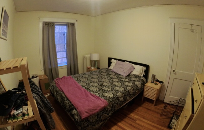 1 bed, 1 bath, $2,400, Unit 3