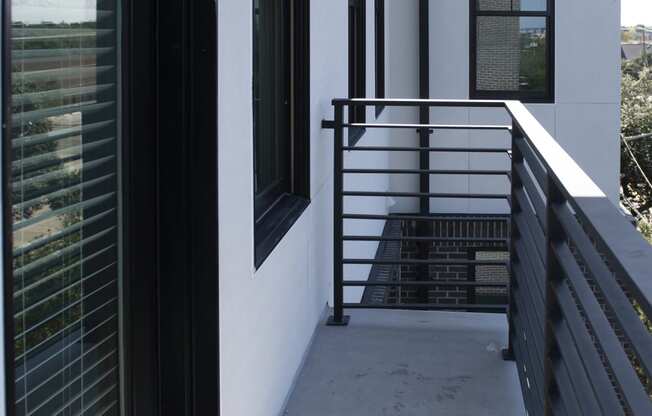 balcony at Skylark, Savannah, Georgia