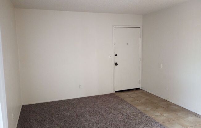 Expo 247 with 2 bed, 1 Bath, 800 SF with AC, washer/dryer on site