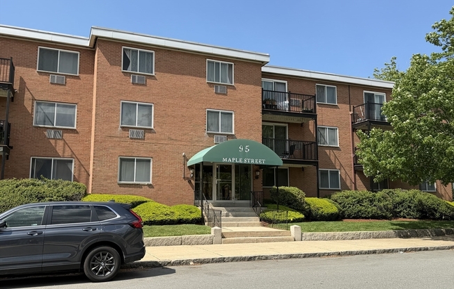 95 MAPLE ST