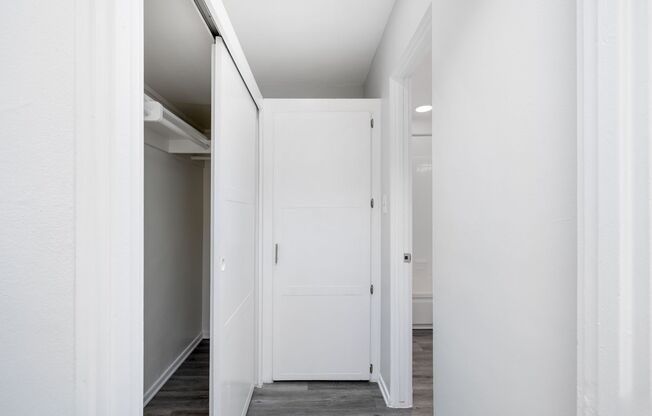 Studio, 1 bath, 615 sqft, $1,898, Unit 103